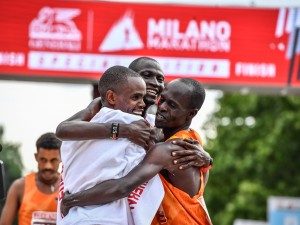 1°-2°-3°  posto per Rosa Associati alla Generali Milano Marathon 2021